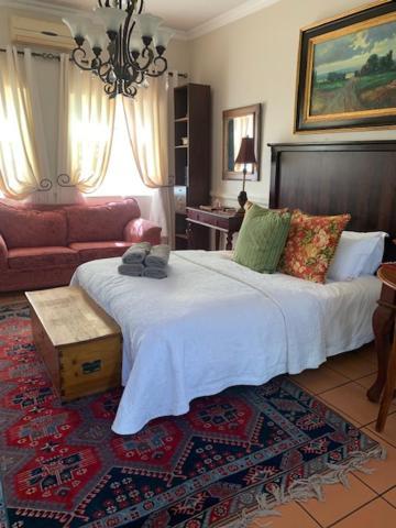 A Tapestry Garden Guest House Potchefstroom Exteriör bild