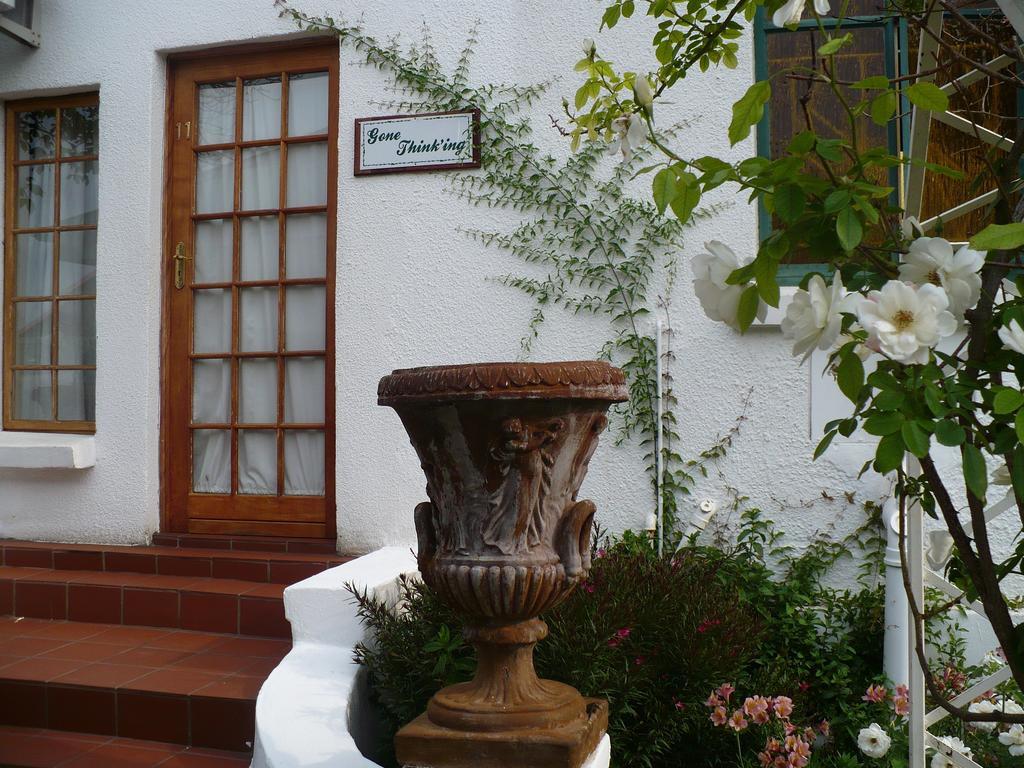 A Tapestry Garden Guest House Potchefstroom Exteriör bild